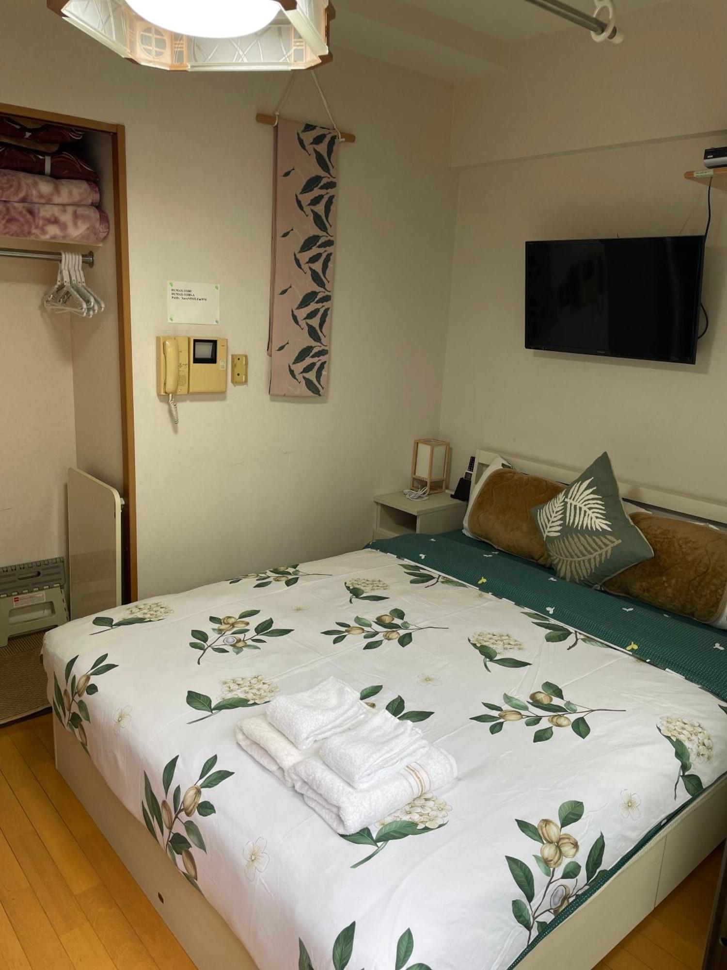 新宿庭院の屋-Shinjuku Garden Home -28 Square Meters King Size Bed Garden Room Токио Экстерьер фото